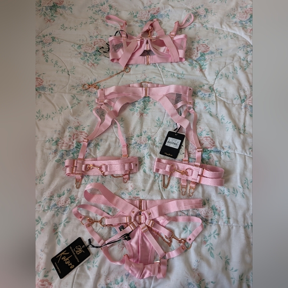 New With Discoloration 3 Piece Honey Birdette Kukuro Set Blush - Picture 2 of 15